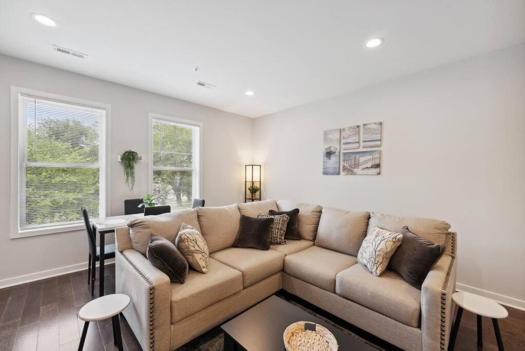 Spacious 3Bedroom Duplex With Rooftop Deck! Washington Exteriér fotografie