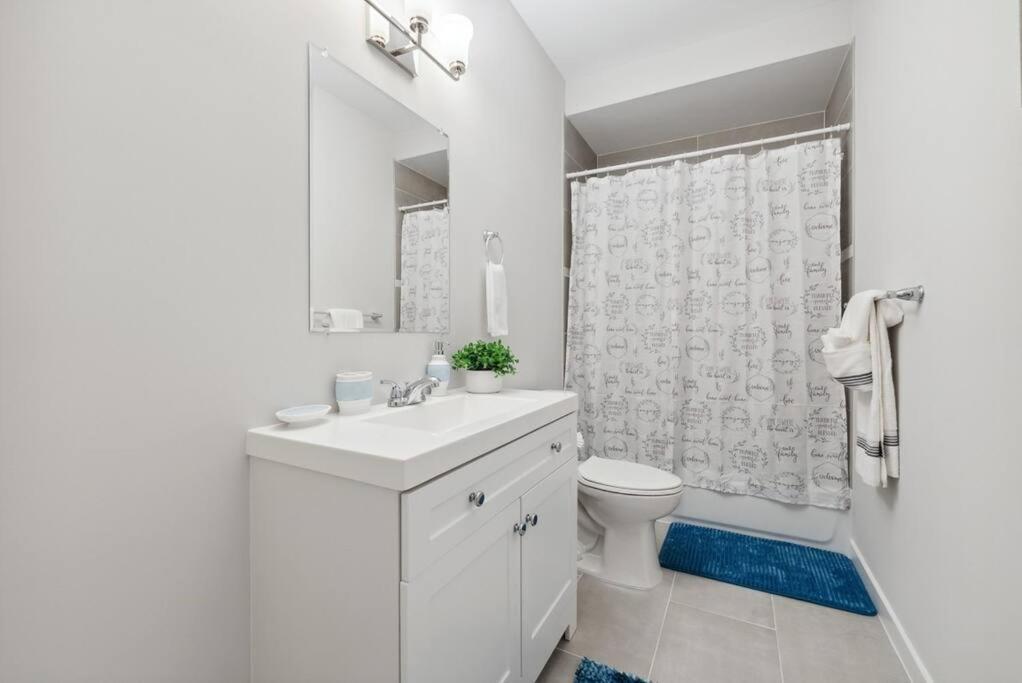 Spacious 3Bedroom Duplex With Rooftop Deck! Washington Exteriér fotografie