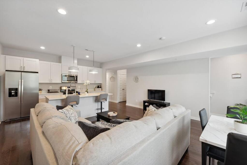 Spacious 3Bedroom Duplex With Rooftop Deck! Washington Exteriér fotografie