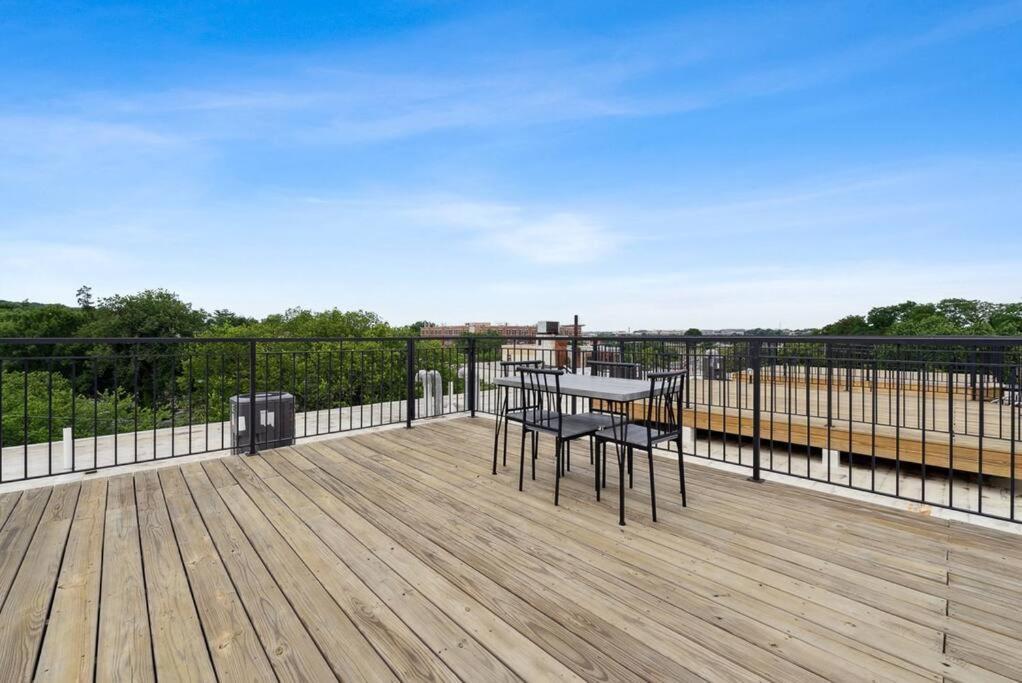 Spacious 3Bedroom Duplex With Rooftop Deck! Washington Exteriér fotografie